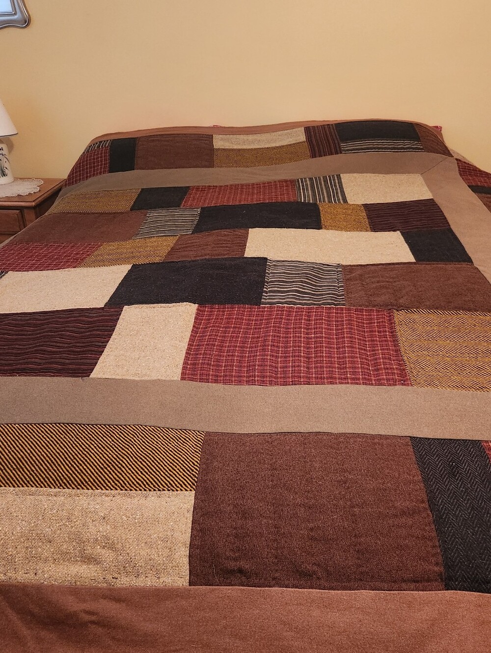 COLUMBIA Patchwork Quilt Full Queen Brown Neutrals Man Cave Cabin 88 x 88